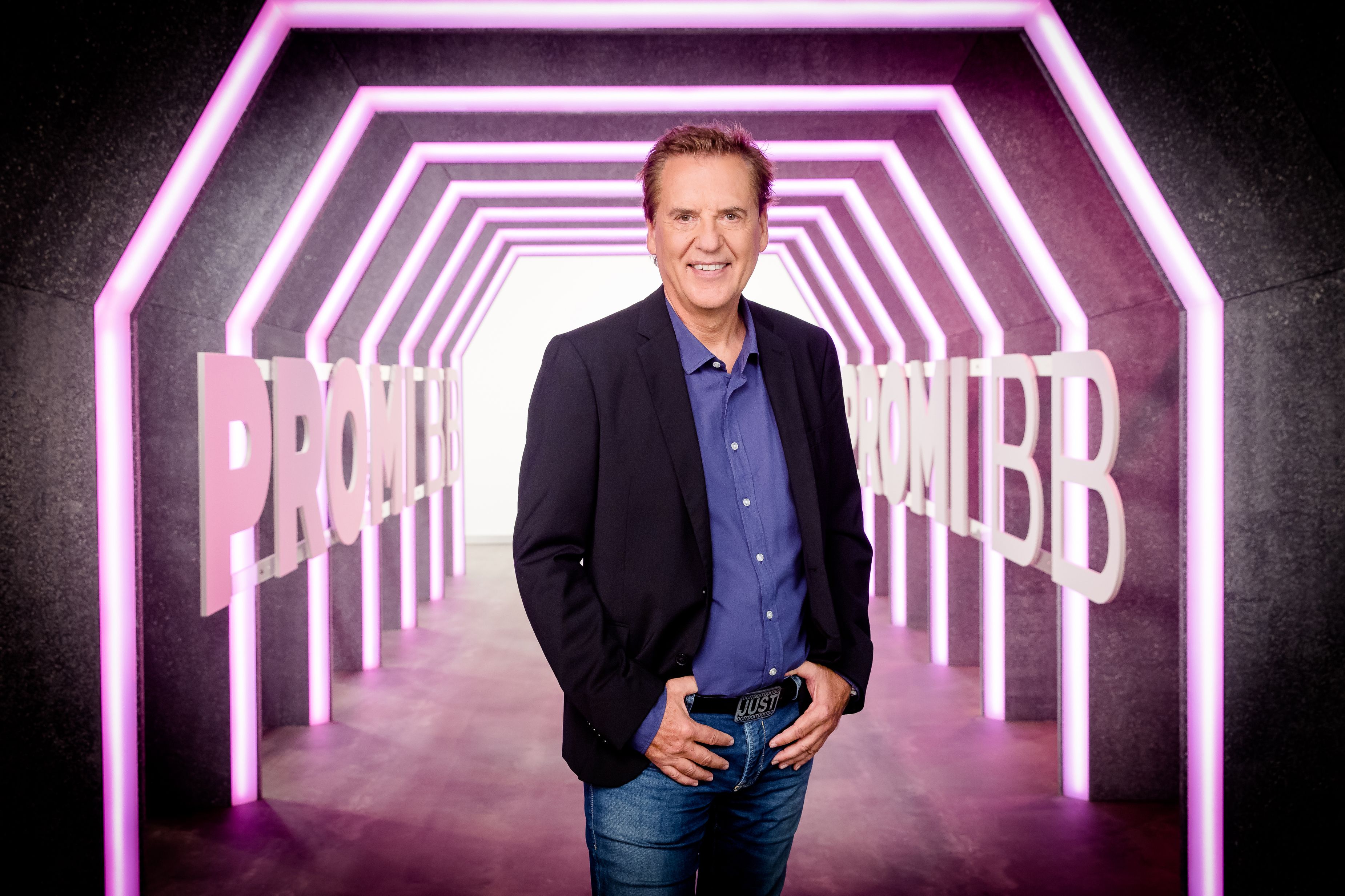 Bild zum Thema "Promi Big Brother" 2022 - Diese Promis sind dabei