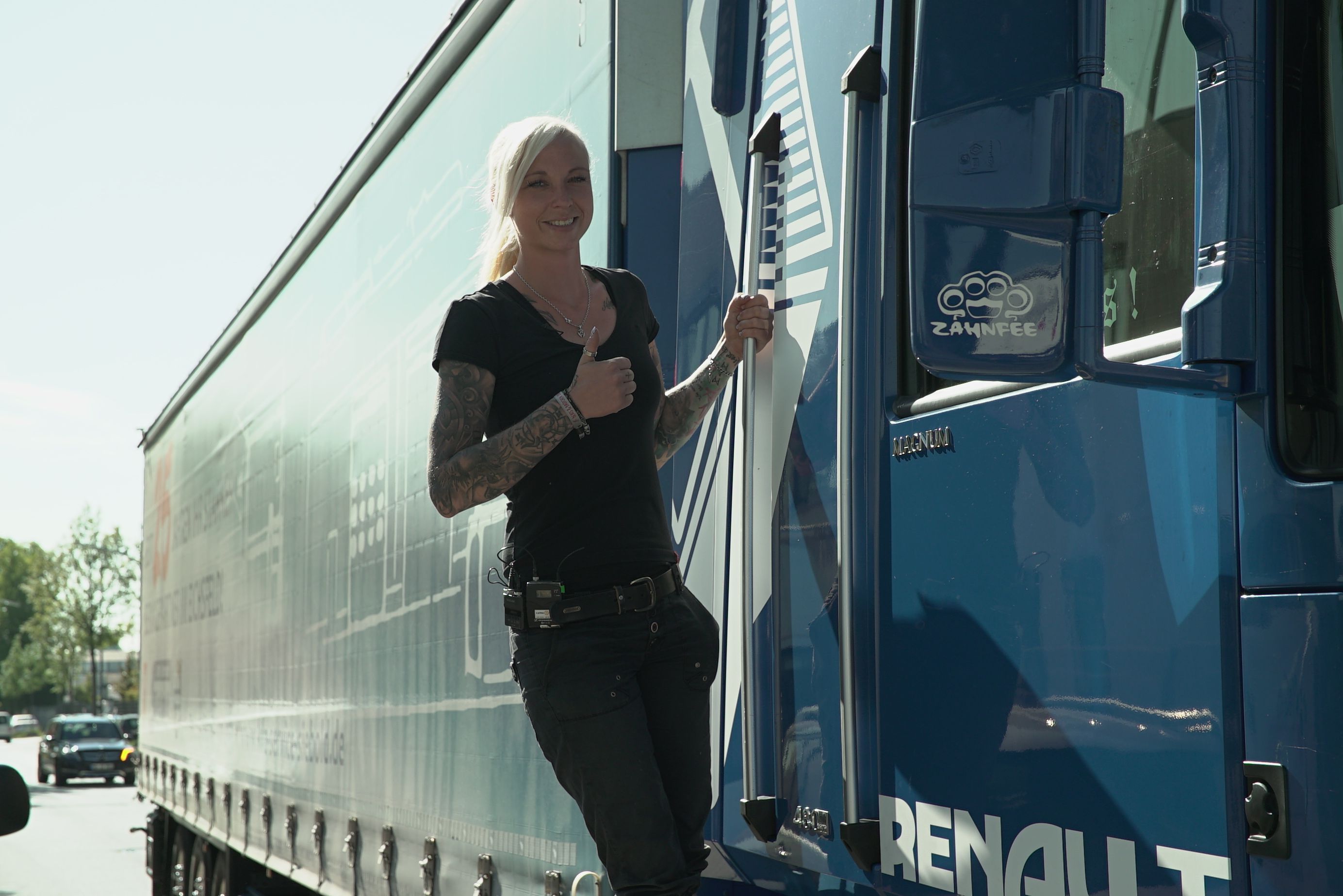 Bild zum Thema "Trucker Babe" Anne Laufer
