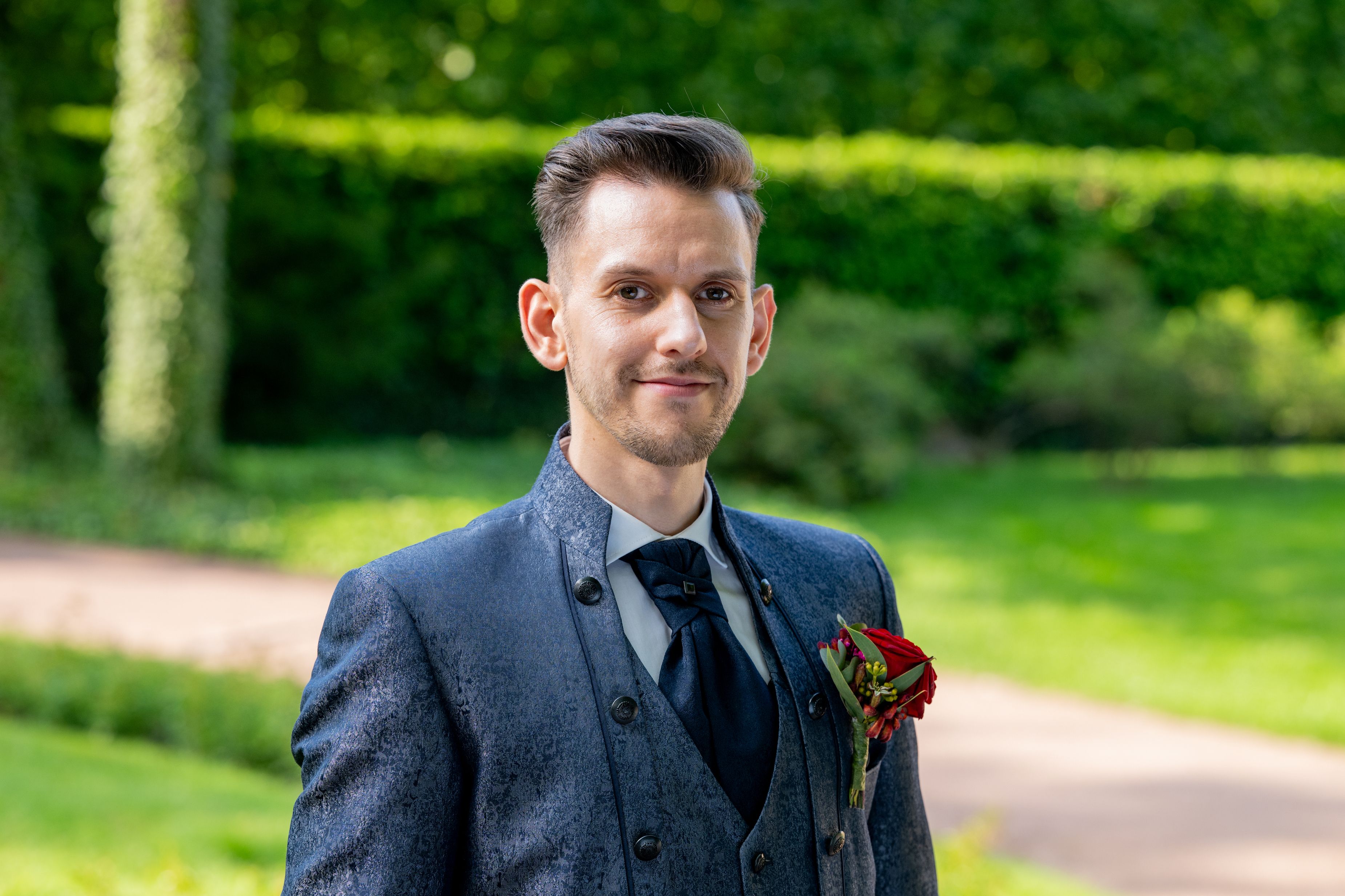 Bild zum Thema "Hochzeit auf den ersten Blick" 2024: Alle Single-Männer in der Galerie-Übersicht